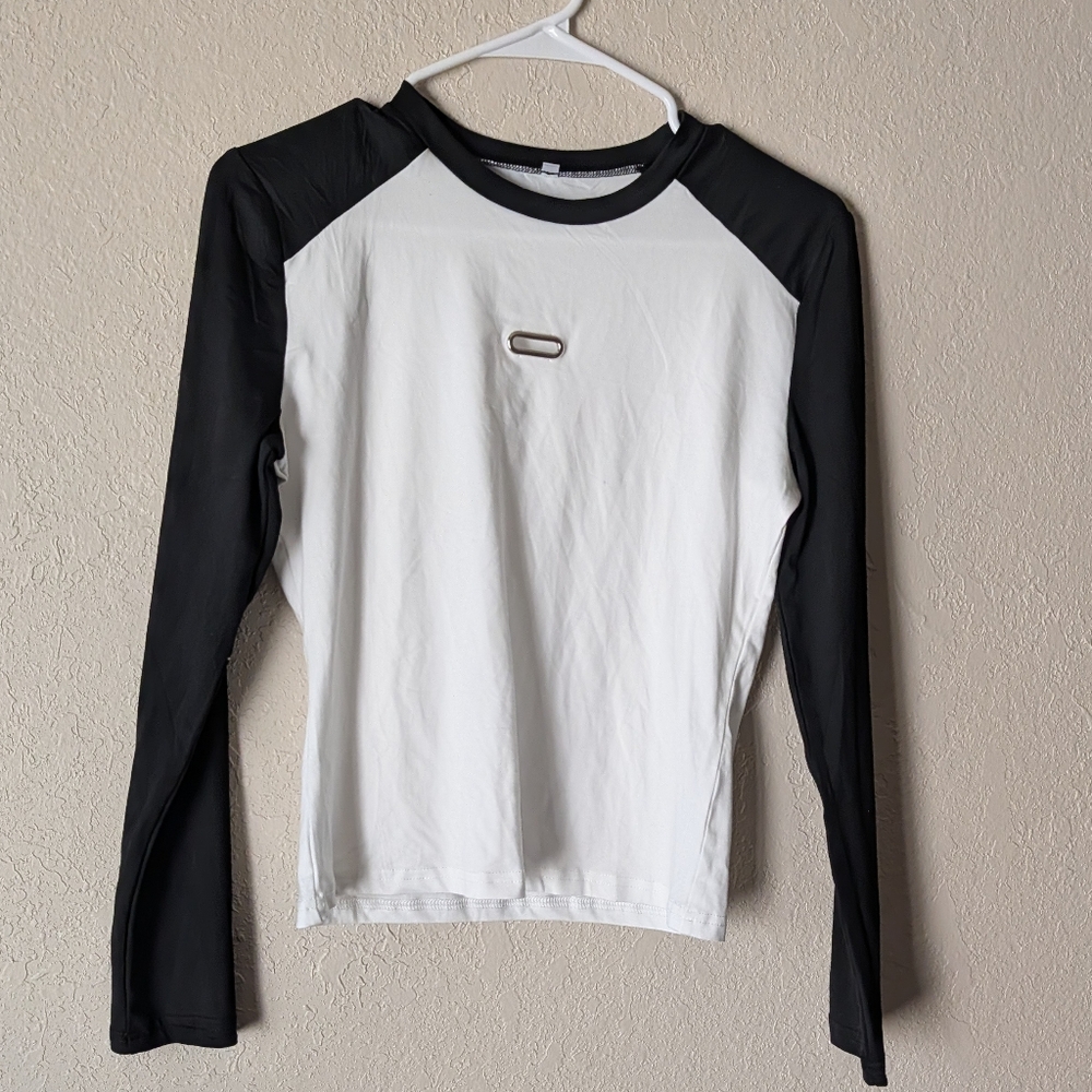 Kids Black and White Long Sleeve 0083